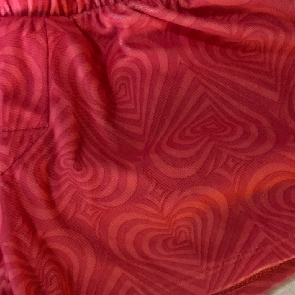 3 sets of pajamas - Picture 2 of 5